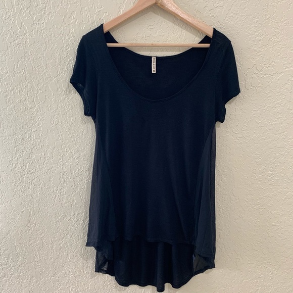 Emma & Sam Tops - ✨3 for $20✨LF oversized black top with mesh detail